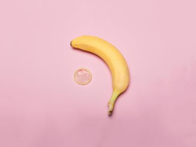 banana and condom 